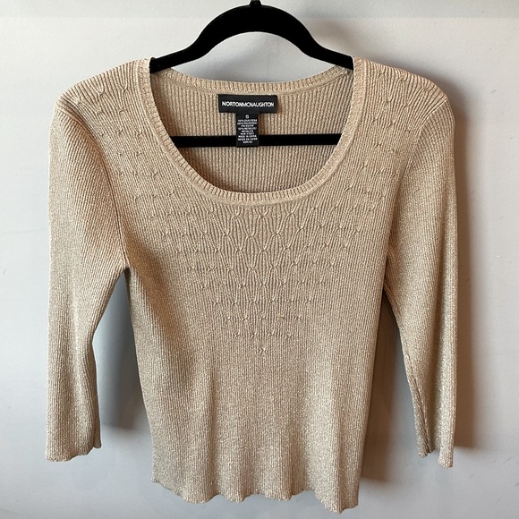 Norton McNaughton HolidayTop - Picture 3 of 6